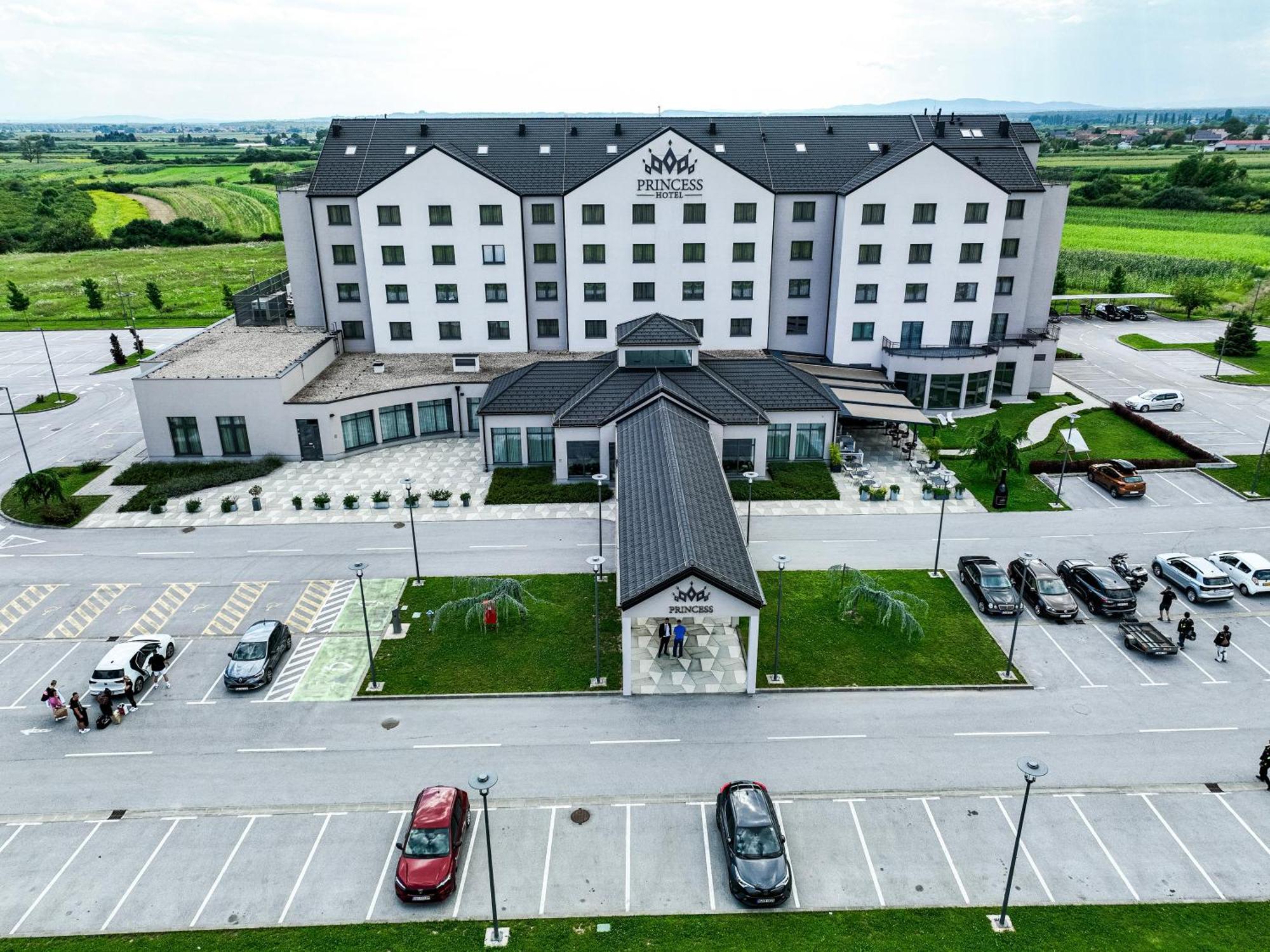 Hotel Princess Jastrebarsko Zewnętrze zdjęcie